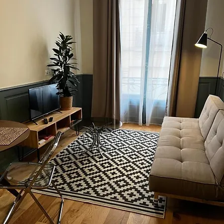 Apartment Cours Republique Narbonne