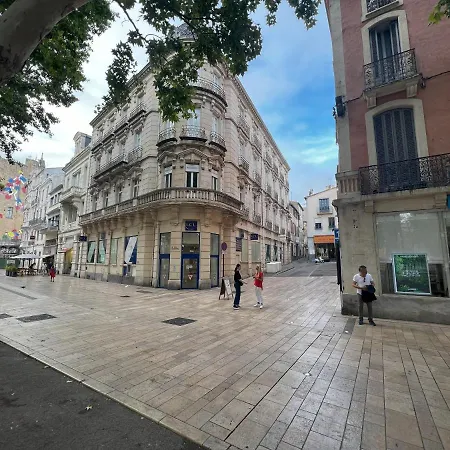 Cours Republique Lägenhet Narbonne